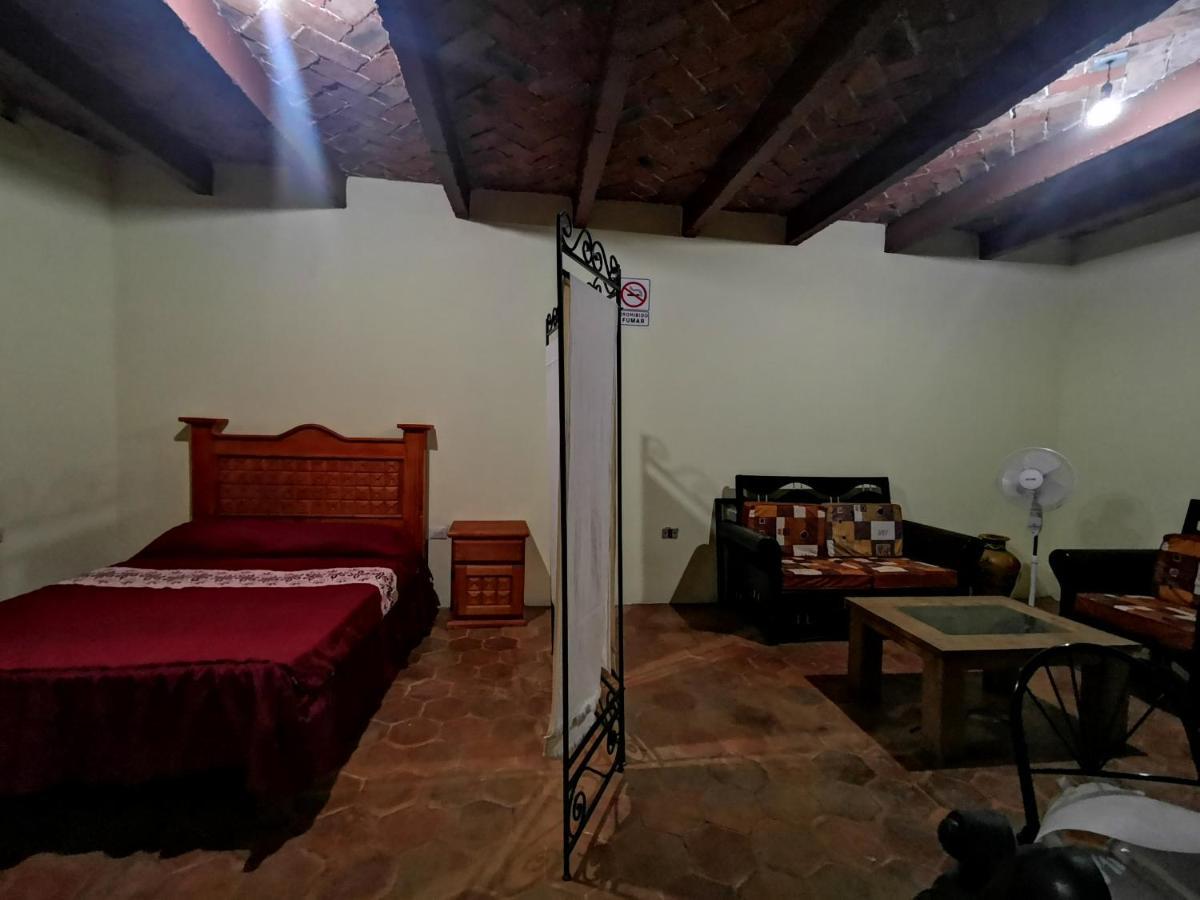 La Casa Del Abuelo Pansiyon San Miguel de Allende Dış mekan fotoğraf
